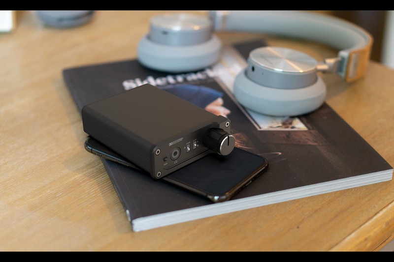 custom enclosure for DAC & headphone amplifier all-in-one unit